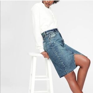 GAP Icon Denim Pencil Skirt in Blue Size 27/4